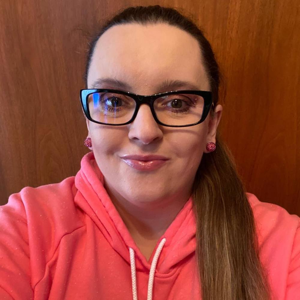 Meet your Posher, Heidi